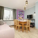 Colorful Apartment With Two Bedrooms In Warsaw Center By Renters
