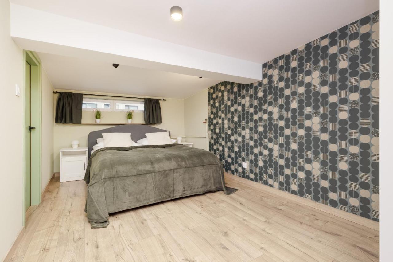 Butas Colorful With Two Bedrooms In Center By Renters